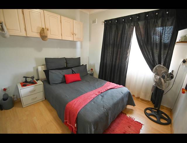 4 BEDROOM HOUSE FOR SALE IN RESERVOIR HILLS